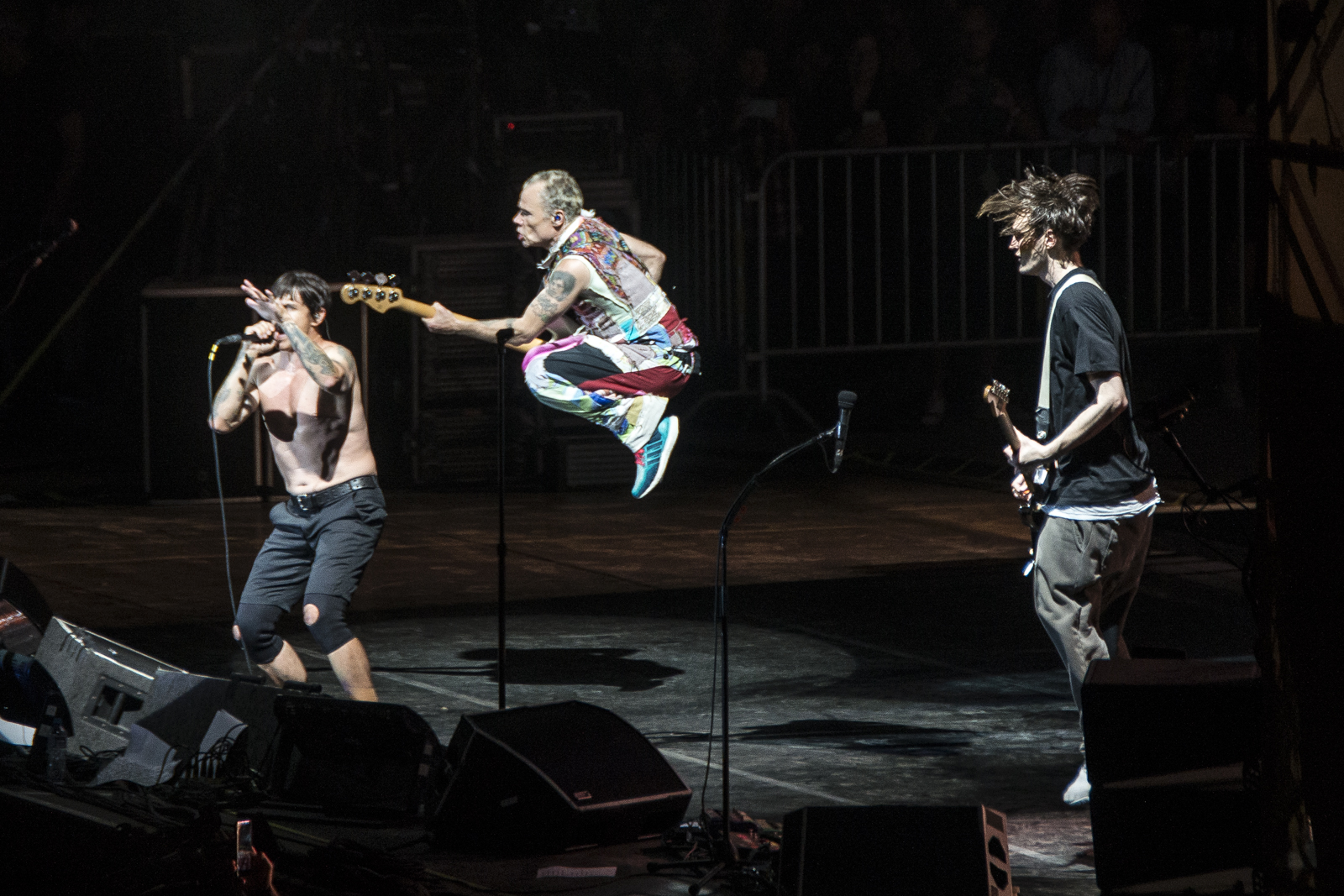 redhotchilipeppersfestivalnyon1807201732 LivePhoto